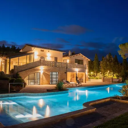Le Cappuccinelle Suites&spa * بيرودجا